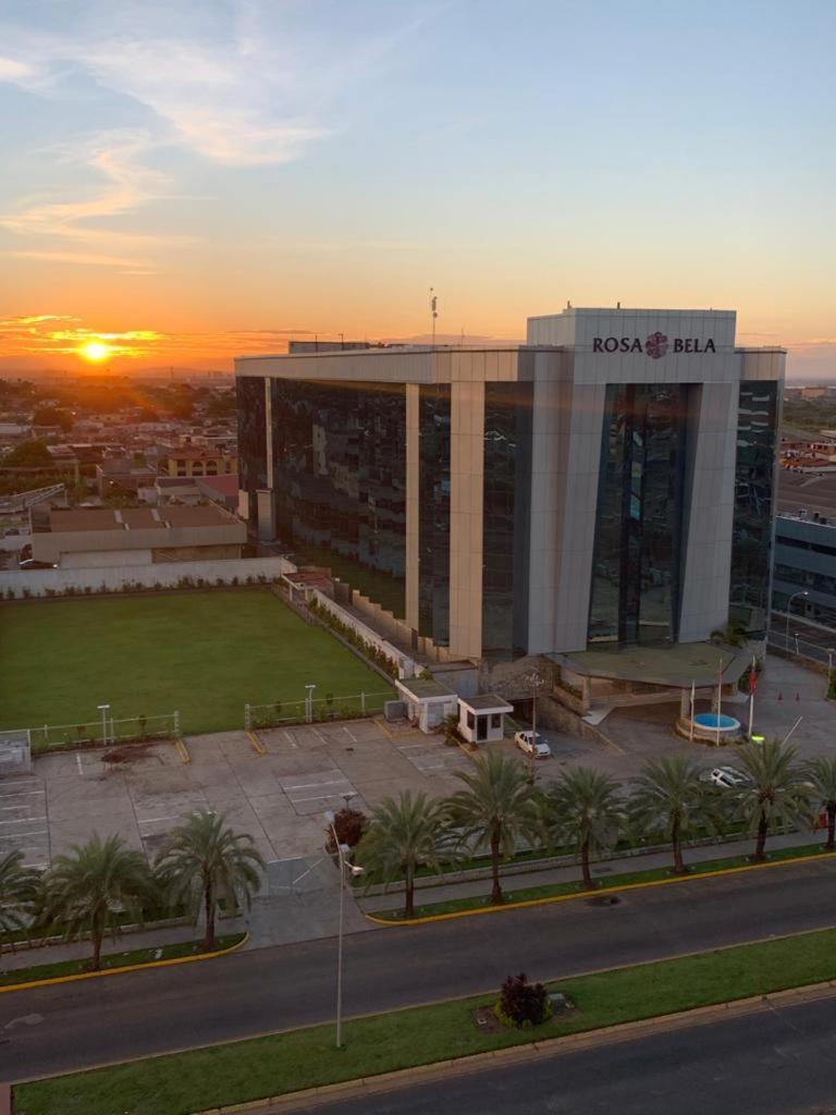 Rosa Bela Hotel&Convention Center Puerto Ordaz Exterior foto